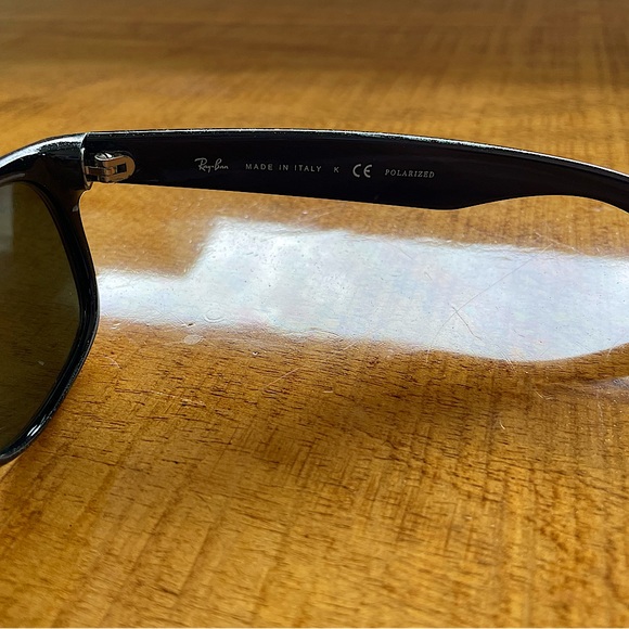 Ray-Ban “New Wayfarer 2132” Polarized Sunglasses, Unisex Style - Picture 9 of 11